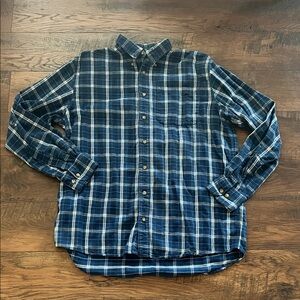 Cabela’s Men's Blue Plaid Shirt